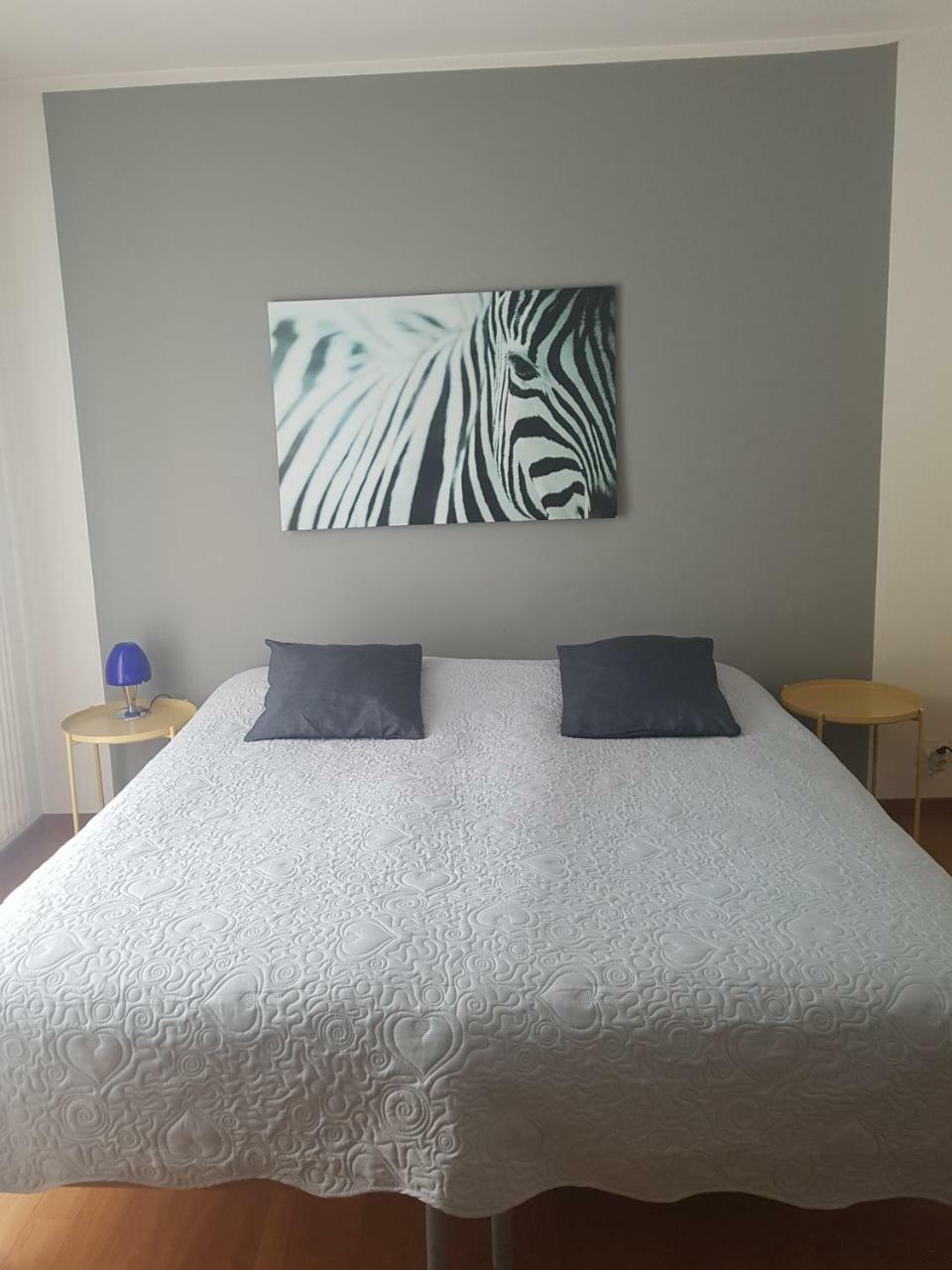 Homestay Dodo Lugano Zewnętrze zdjęcie